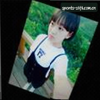周婷